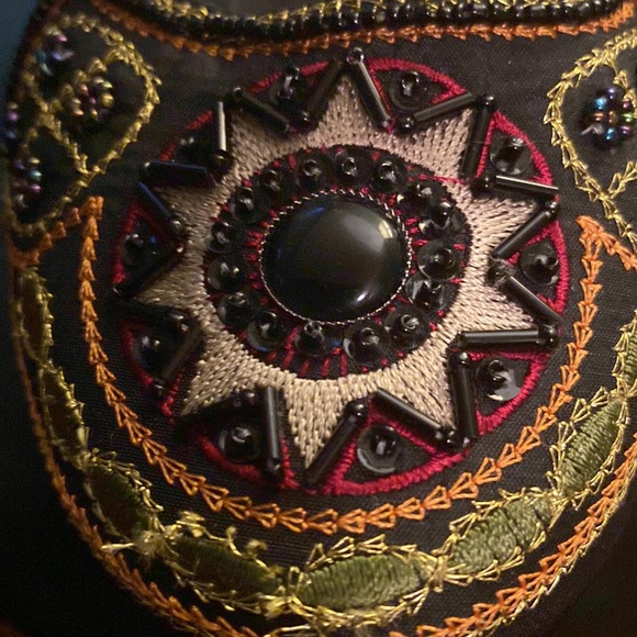 SALE! Appeal Embroidered & Beaded Multicoloured Slip Ons With Kitten Heels. 10. - Picture 6 of 6